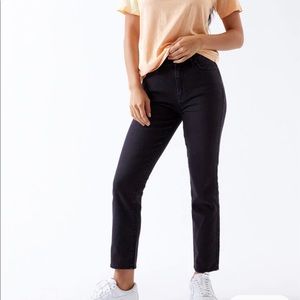 PacSun black mom jeans